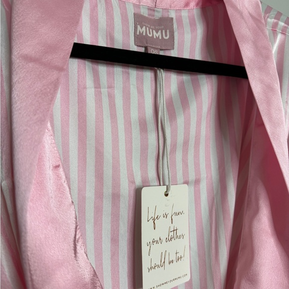 NWT Show Me Your Mumu x Curateur The Harlow Robe Pink White Stripe One Size $130 - Picture 9 of 10